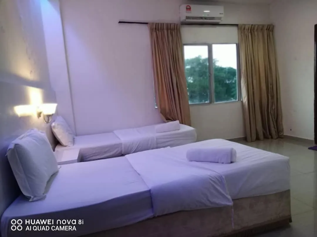 פראי Sunsega Hotel